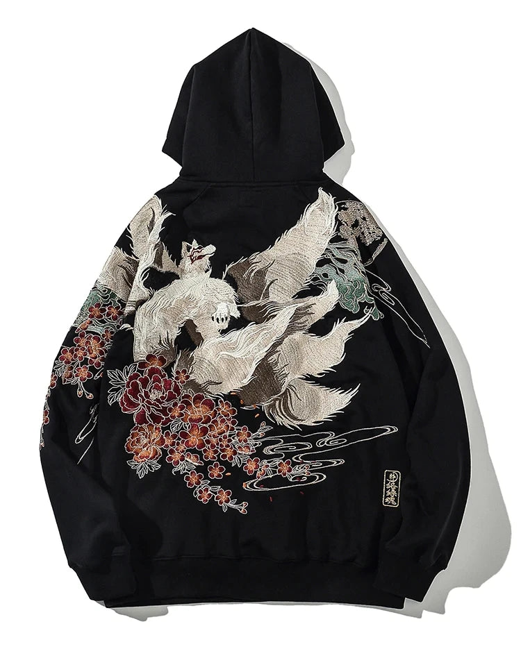 Kitsune Botan – Sudadera Japonesa Bordada con Zorro de Nueve Colas
