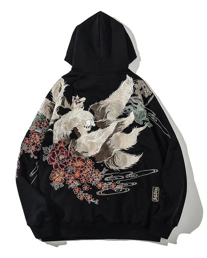 Kitsune Botan – Sudadera Japonesa Bordada con Zorro de Nueve Colas