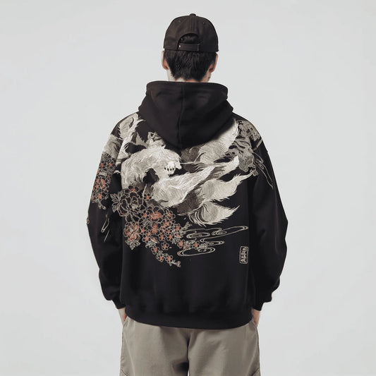 Kitsune Botan – Sudadera Japonesa Bordada con Zorro de Nueve Colas